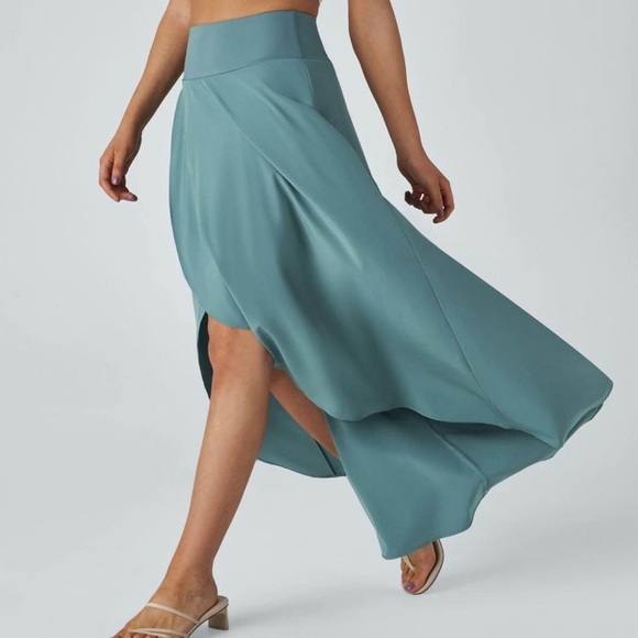 Halara Maxi Skirt - Picture 2 of 3